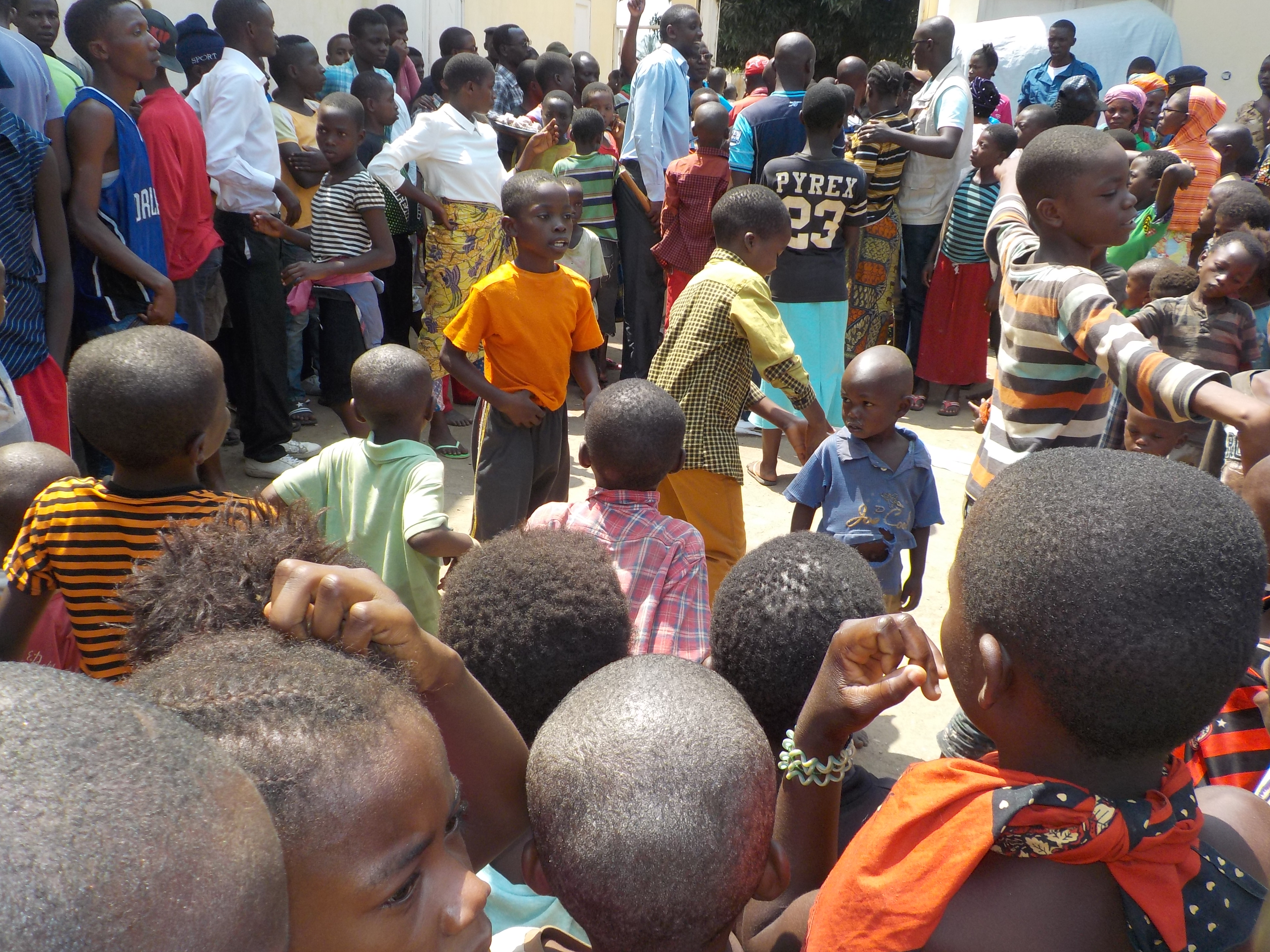Plus de 8000 réfugiés au Burundi : HI évalue la situation d’urgence