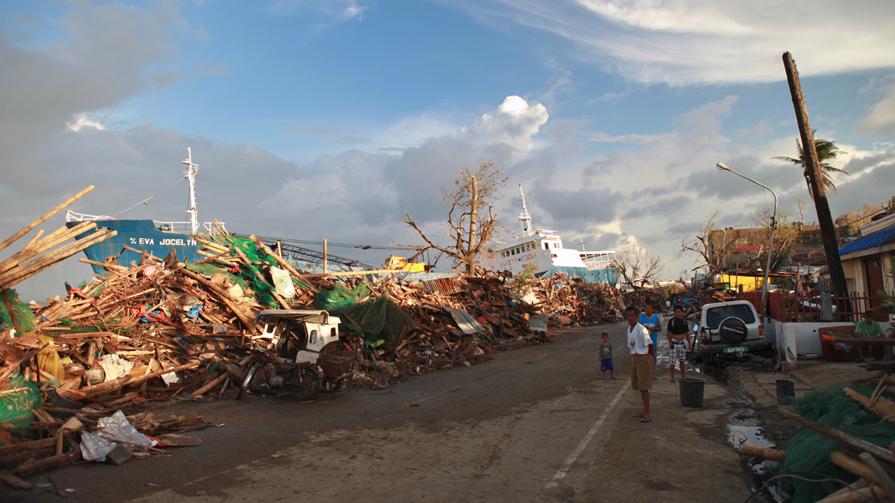 Les Philippines menacées par le typhon Haima