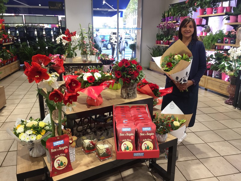 Le Sac à Sapin de Handicap International dans le magasin Monceau Fleurs du 8e arrondissement de Lyon