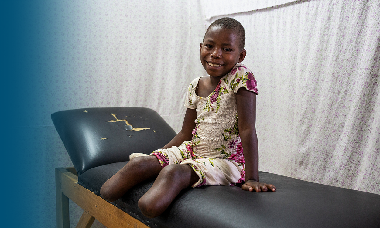 Kisubizo sur une table de rééducation Kisubizo sur une table de rééducation