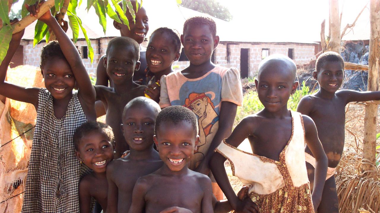 Gruppe von Kindern in Guinea-Bissau