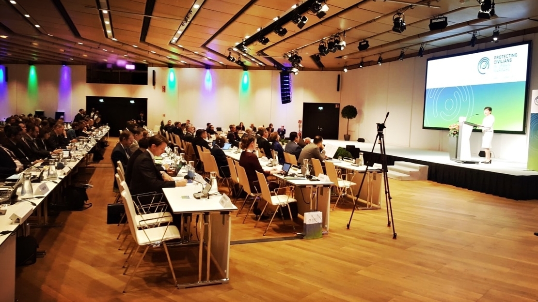 Bei der Wiener Konferenz am 1. und 2. Oktober waren 133 Staaten vertreten. Die Mehrheit sprach sich dafür aus, eine politische Erklärung gegen den Einsatz von Explosivwaffen in Wohngebieten auszuarbeiten. © HI 