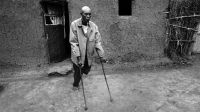 Innocent a perdu une jambe suite au génocide au Rwanda. Il participe aujourd'hui au groupe de soutien psychosocial mené par HI.