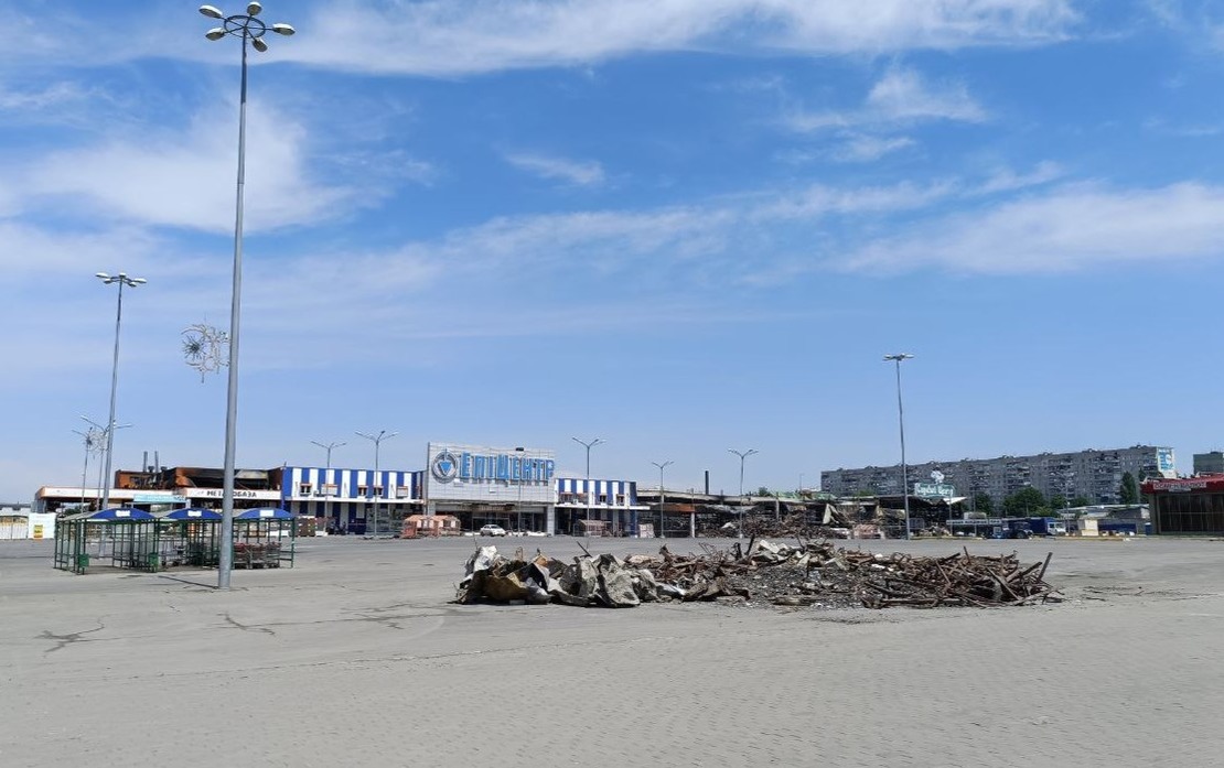 Le 25 mai dernier, des attaques aériennes ont frappées un supermarché de Kharkiv 