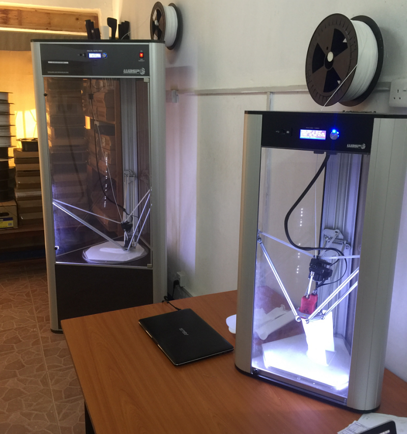 Deux imprimantes 3D à Arua, en Ouganda