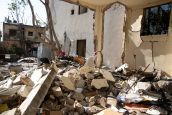 Scènes de destruction dans la zone de quarantaine à Beyrouth prises près de 2 semaines après l'explosion