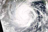 Le cyclone Amphan en mai dernier au-dessus de l'Océan indien