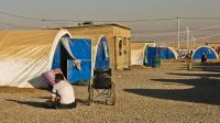 500.000 personnes sont toujours déplacées dans les camps et la vie de milliers de blessés est encore suspendue à des soins adaptés à leurs besoins.