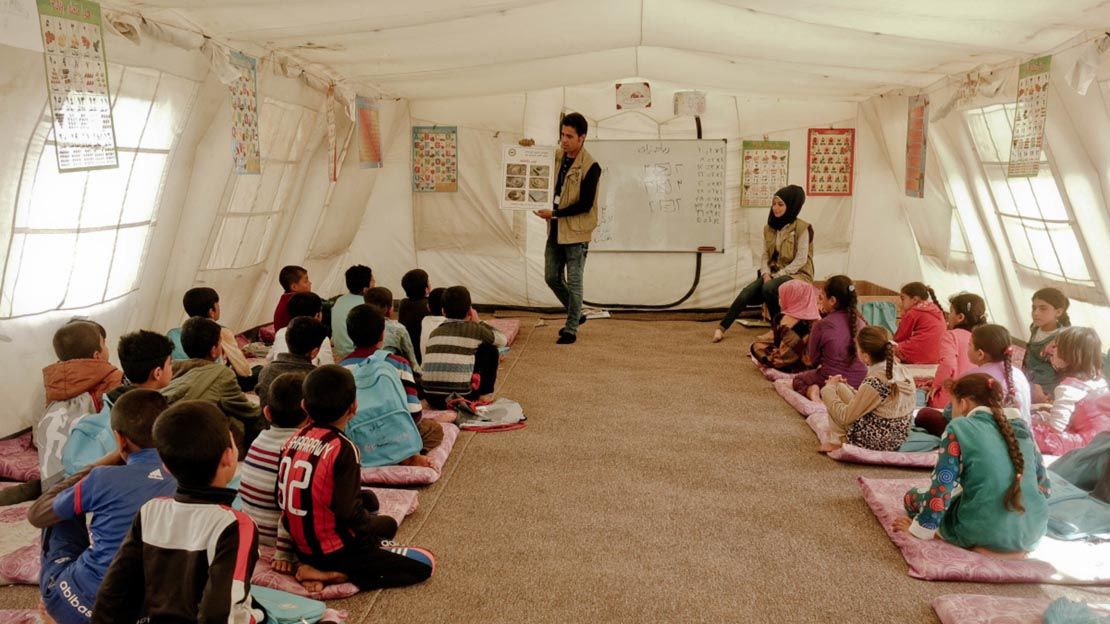 Une séance d’éducation aux risques à des personnes déplacées en Irak