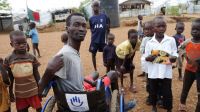 Bénéficiaire ayant reçu un fauteuil roulant dans un camp de déplacés près de Juba, Sud Soudan